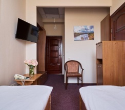 Номер стандарт с 2 односпальными кроватями в Термы Плюс