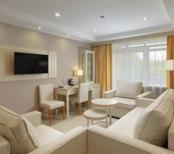 Люкс двухкомнатный двухместный Главный корпус в Тетьково