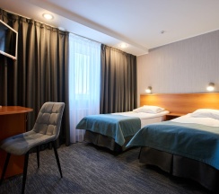 Номер улучшенный с 2 односпальными кроватями в Azimut Отель Ставрополь