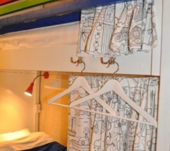 Место в 6 местном номере (мужской) в ID Hostel