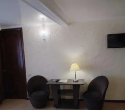 Трёхместный семейный номер Classic в Лето