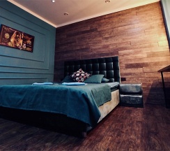 Улучшенный номер с одной кроватью размером Queen Size без окна (Отель Мёд) №9 в Мёд & Маяк