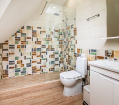 Двухкомнатный семейный.Мансарда в Три Восьмёрки