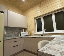 VIP barn в ‎Барн Вилладж