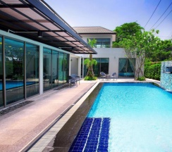 Вилла Premier рядом с пляжем в Villa Navin Resort