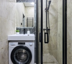 Апартаменты с джакузи на Степана Разина 2 на 13 этаже (232/3) в Степаненков