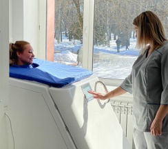 Санаторий - двухместный номер с одной большой кроватью в Полисть