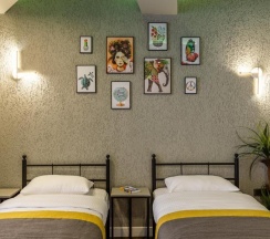 Апартаменты (пристройка) с 3 комнатами в Seraglio Hotel & Suites
