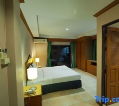 Двухместный люкс с видом на город двуспальная кровать в Golden Villa