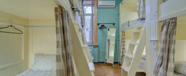 8 местные общий DORM(№2) в Good Mood Hostel