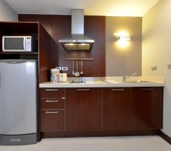 Люкс с балконом в Grand Asoke Suites Boutique Residence
