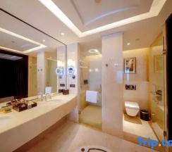 Двухместный номер Standard с видом на море (2 отдельные кровати) в Tangla Hotel Sanya