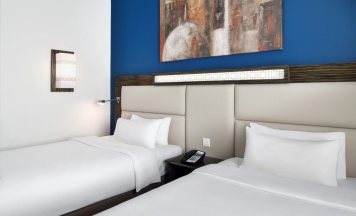 Двухместный номер Standard (двуспальная кровать) в Holiday Inn Express Dubai Safa Park