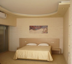 Люкс Premium с балконом и с красивым видом из окна в Шторм