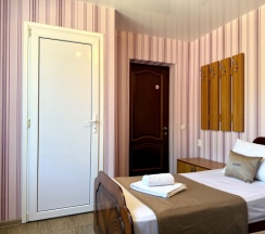 Двухместная комната с раздельными кроватями в Корнилофф от Травел Хотелс Антураж