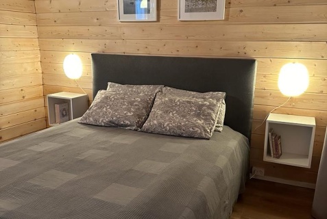 Санкт-Петербург: Коттедж Тихо в городе