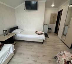 Четырёхместный номер Standard в Ruzanna inn