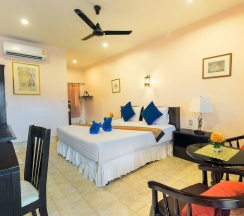 Одноместный номер Superior односпальная кровать в Smile House Karon