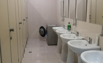 Кровать в 4-местном общем номере в Traveler