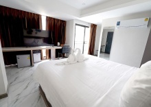 Номер Superior в RoomQuest Sukhumvit 36 BTS Thonglor