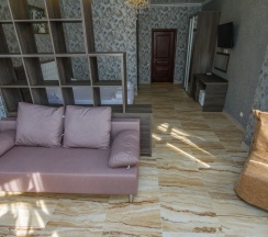 Номер Deluxe (общая ванная комната) в Золотая корона