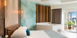 Авенида-Конституентес: Отель Отель Hyatt Vivid Playa Del Carmen