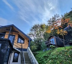 Двухместный номер Standard Мансарда рядом с пляжем двуспальная кровать в Бунгало у реки