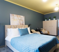 Семейный номер с личными удобствами вне номера в Simple hotel B9