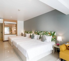 Трёхместный номер Standard в The Briza Beach Resort Khaolak