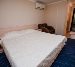 Двухместный номер Comfort 2 отдельные кровати в Море на ладони Inal bay