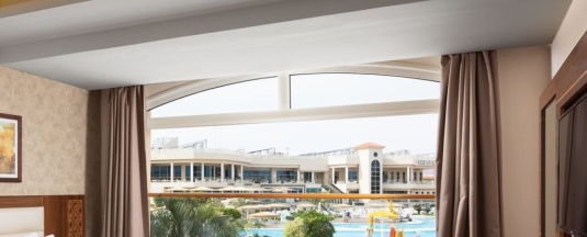 Двухместный номер Deluxe с видом на бассейн 2 отдельные кровати в Pickalbatros Royal Moderna Sharm & Aqua Park