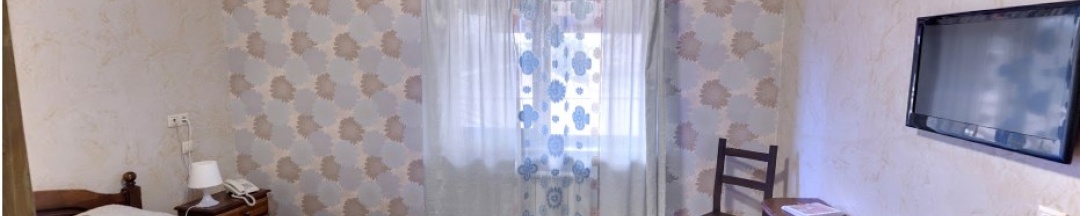 Комфорт c одной двуспальной кроватью в Изборск