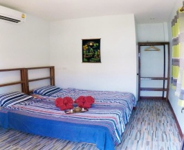 Бунгало с балконом в Yuyu Golden Beach