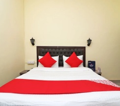 Одноместный номер Standard в OYO 17171 Sandhya Guest House