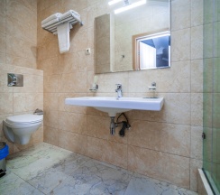 Семейный однокомнатный номер "Мансарда" в Blue Marlin Hotel