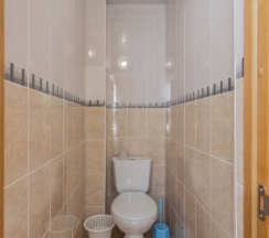 Трехместный семейный номер с раздельными кроватями+ доп место, 1-4 человека в Гостевой дом