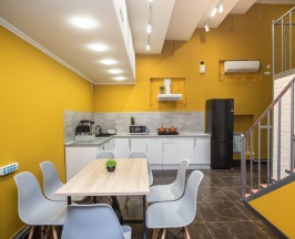 Место в четырех местном смешанном номере в Green Hostel