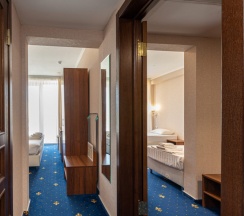 Номер Семейный в Европа