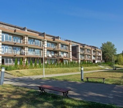 1-комнатные апартаменты люкс г. Троицк, ул. Прибрежная 17 в Дом у реки