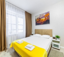 Улучшенная студия с кроватью king size и балконом в Pulkovo Apart