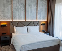 Двухместный номер Deluxe двуспальная кровать в Aurum Garden Hotel