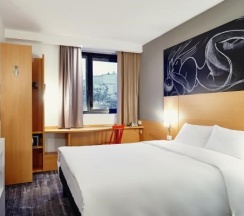 Номер Standard с двуспальной кроватью в Ibis Krasnoyarsk Center
