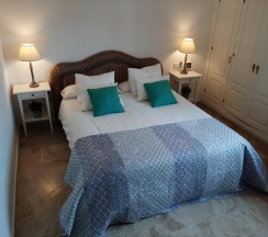 Коттедж с 4 комнатами в Manilva Beach 97