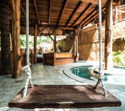 Вилла с 2 комнатами в Gili Treehouses