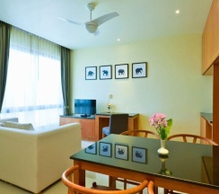 Двухместный полулюкс Seaside Wing двуспальная кровать в Kacha Resort and Spa Koh Chang