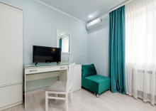 Афина в Home-otel