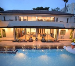 Вилла Premier рядом с пляжем в Villa Navin Resort