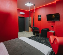 Эксклюзивный Deluxe BDSM в Hotel Black out