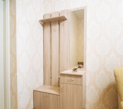 Четырехместный "Семейный" двухкомнатный с большой кроватью и диваном в Комфорт