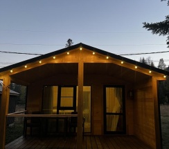Четырёхместный коттедж с 2 комнатами с красивым видом из окна в Forest house resort